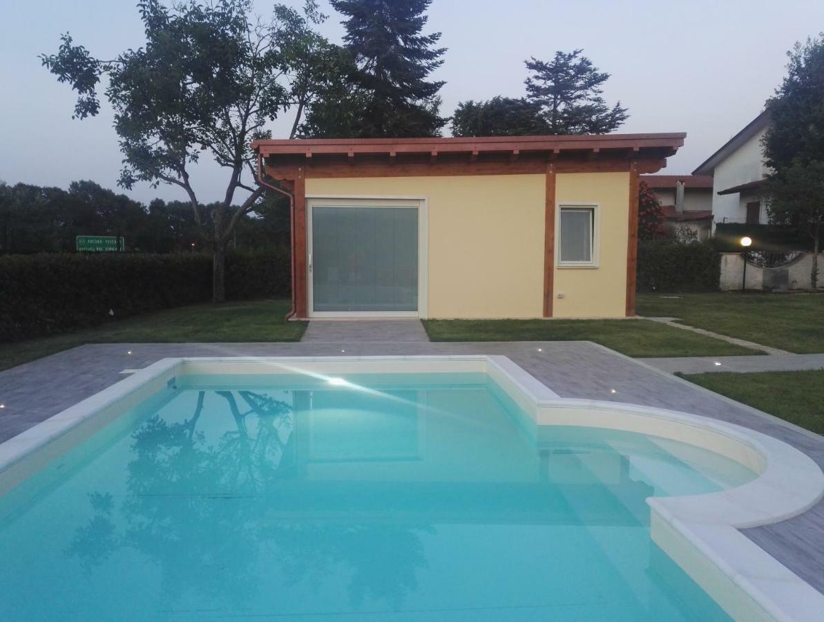 Leonia Holiday home *
